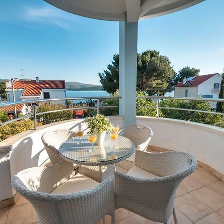 Villa Croatica Apartments Жаборич Екстериор снимка