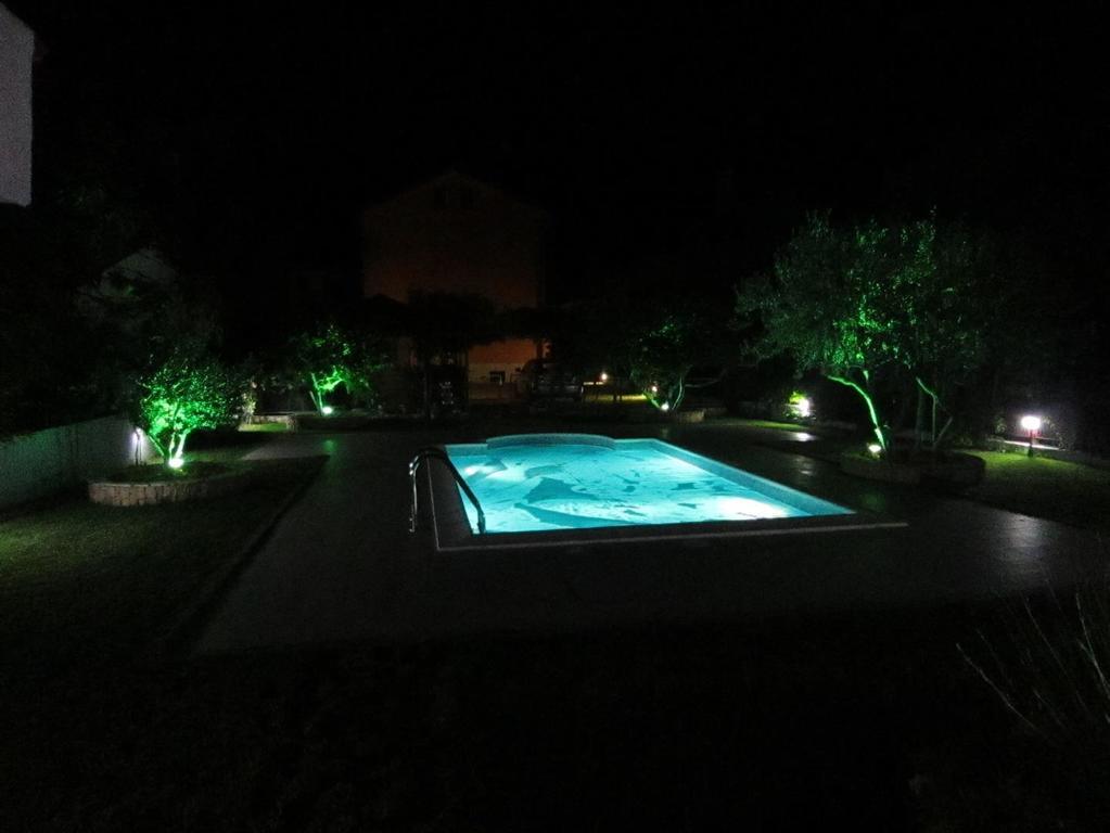 Villa Croatica Apartments Жаборич Екстериор снимка