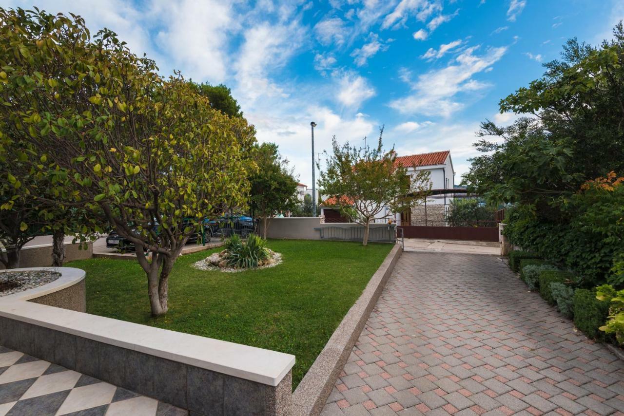 Villa Croatica Apartments Жаборич Екстериор снимка