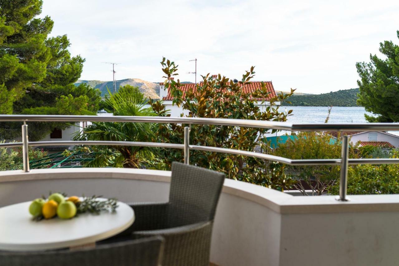 Villa Croatica Apartments Жаборич Екстериор снимка